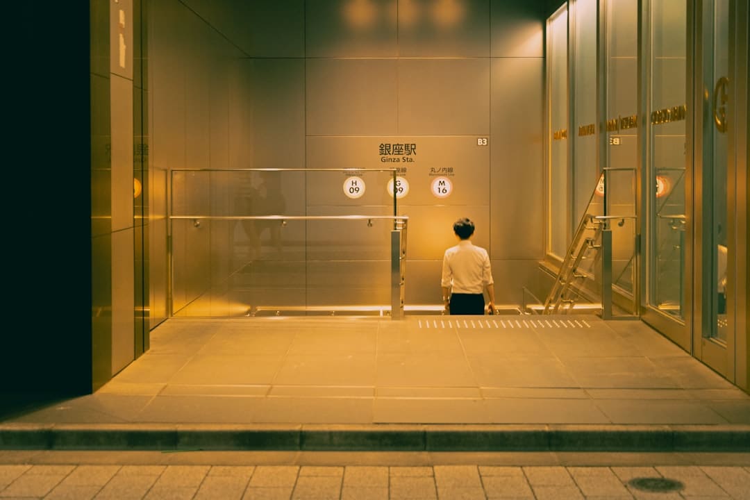 http://n.sinaimg.cn/translate/w800h450/20180311/206A-fxpwyhw9286806.jpg?zdy